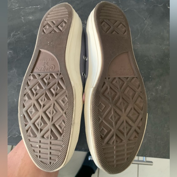 Converse x Comme des Garcons PLAY Chuck 70 Low Top - Picture 8 of 9